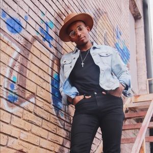 Meet your Posher, Matthew